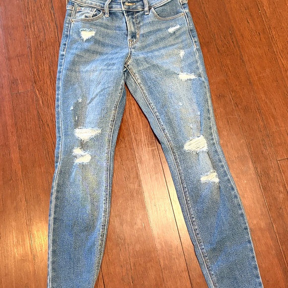 Old Navy Women’s Distressed Skinny Jeans – Size 0 - Picture 3 of 6